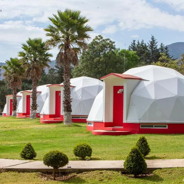 Hotel & Glamping Huasca Sierra Verde，位于圣米格尔雷格拉的酒店