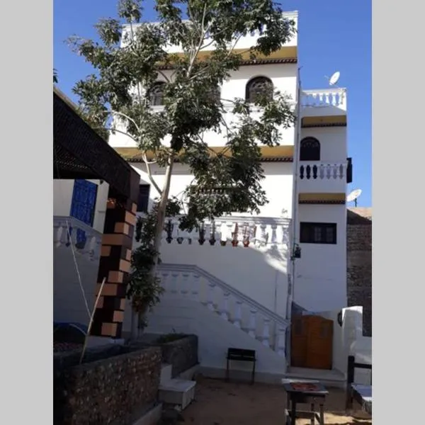 Private House with Garden and terrace in Aswan，位于阿斯旺的酒店