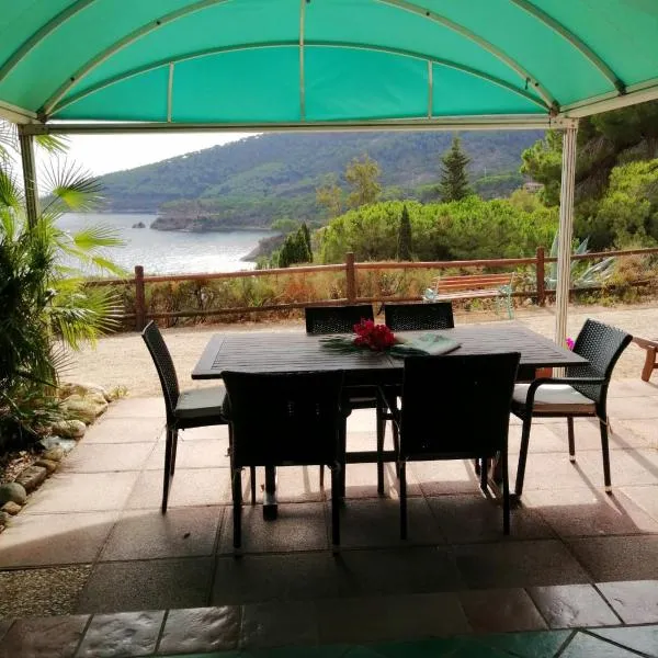 Villa Perla，位于卡波利韦里的酒店