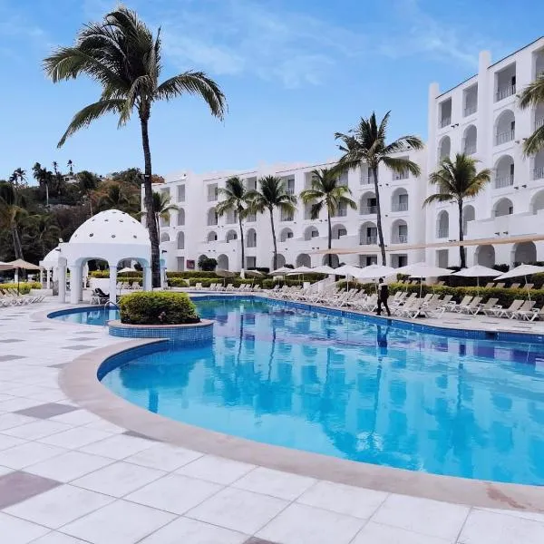 Sierra Mar All Inclusive at Tesoro Manzanillo，位于曼萨尼约的酒店