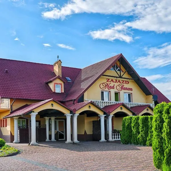 Zajazd nad Sanem，位于普热沃斯克的酒店