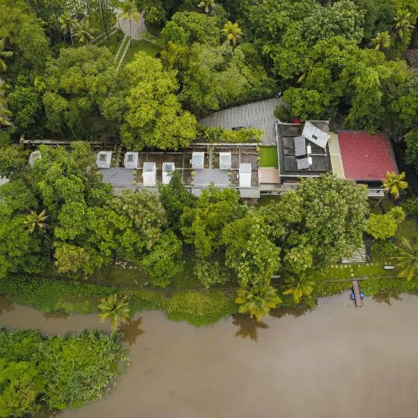 S RIVER RESORTS，位于科钦的酒店