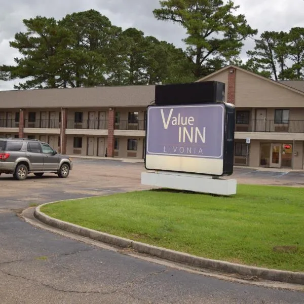 Value Inn - Livonia，位于New Roads的酒店
