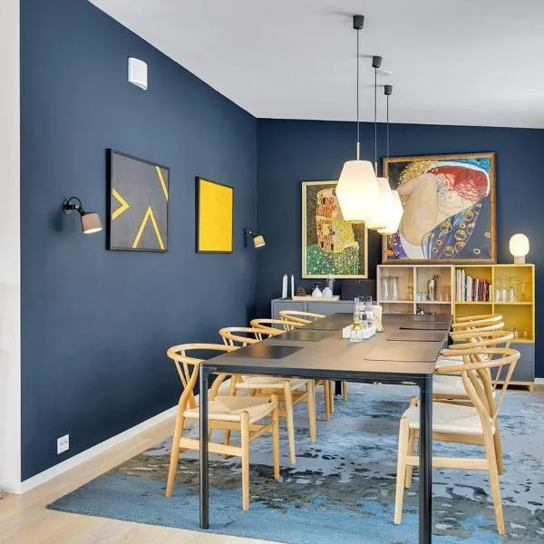 Kais Spa & Cinema House Central & Modern Home，位于特罗姆瑟的酒店