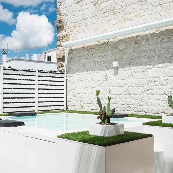 Ulivi Bianchi Luxury Home in Puglia，位于普蒂尼亚诺的酒店