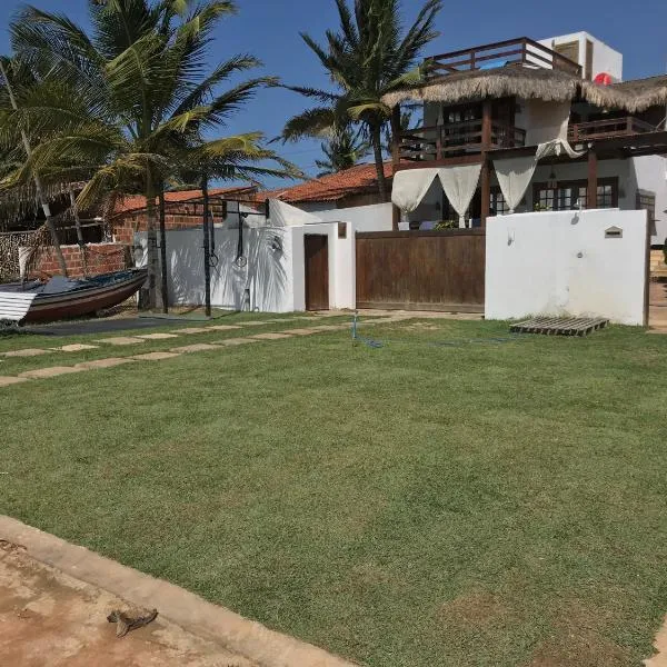 Apê Casa da Flor - Maceió, Camocim-CE - Flat Pé na Areia - Vista Mar，位于卡莫辛的酒店