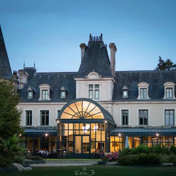 Hotel Château de la Barbinière，位于Saint-Hilaire-de-Mortagne的酒店