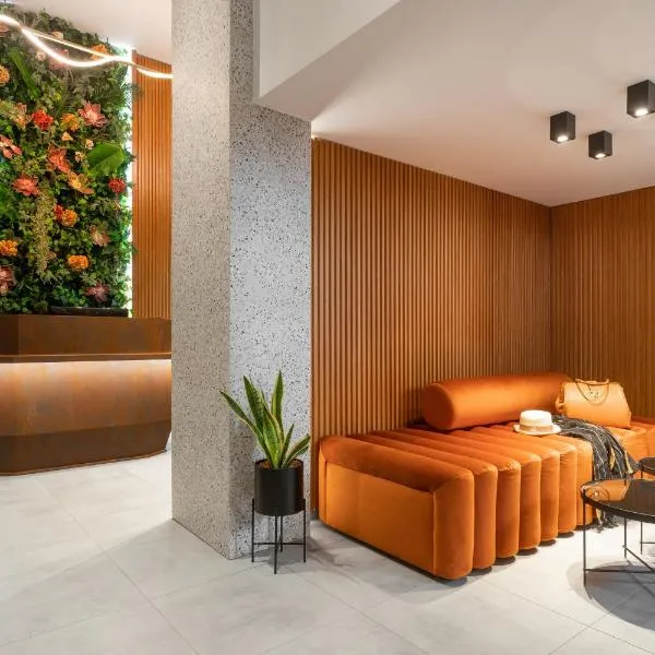11 Enteka Acropolis Suites，位于雅典的酒店