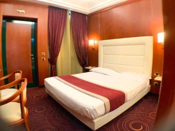 蒙扎AS酒店，位于阿格拉泰布里亚恩扎的酒店