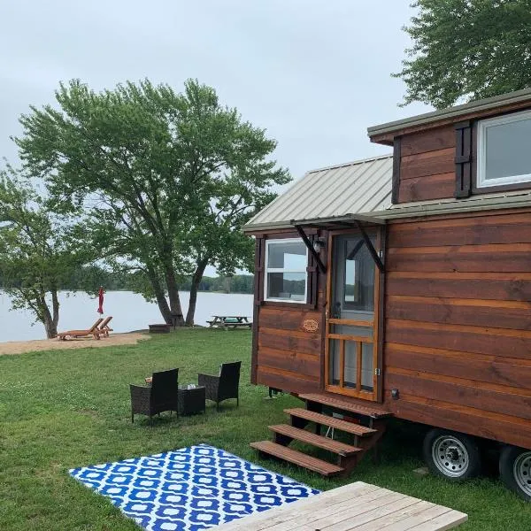 Riverbottom - Tiny Home 2，位于Bellevue的酒店