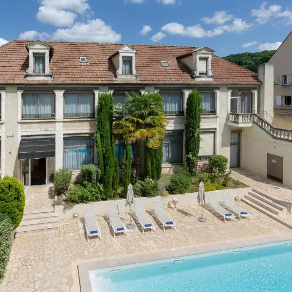 Hotel Le Renoir，位于萨尔拉拉卡内达的酒店