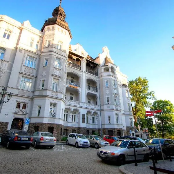 毕晓普公寓，位于Ostopovice的酒店