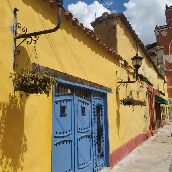 Casa Carmen，位于圣克里斯托瓦尔-德拉斯卡萨斯的酒店