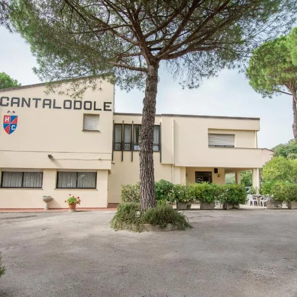 Hotel Cantalodole，位于San Savino的酒店