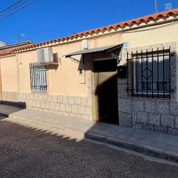 Casa Alberche a 9Km Talavera，位于Aldeanueva de Barbarroya的酒店