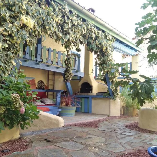 吉尔罗切兹旅馆，位于Boën的酒店