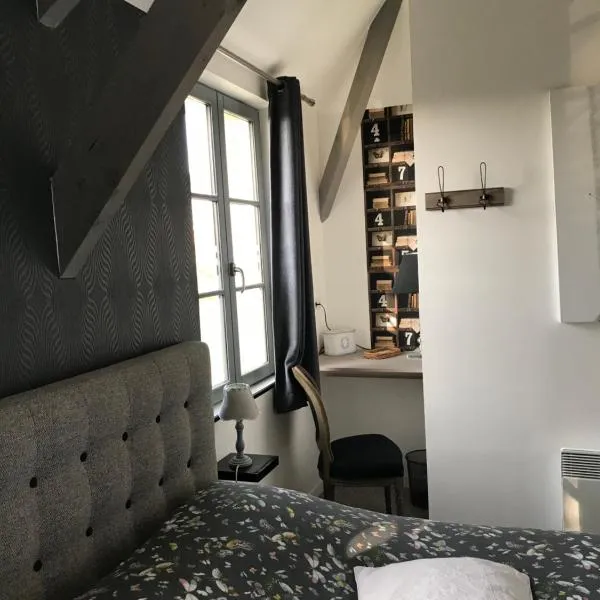 奥米尔多索斯酒店，位于勒克罗图瓦的酒店