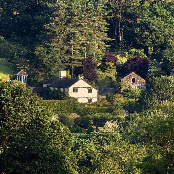 Townfoot Byre, Troutbeck - E.V friendly，位于温德米尔的酒店