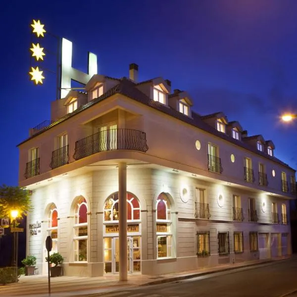 Hotel Versalles，位于Benferri的酒店