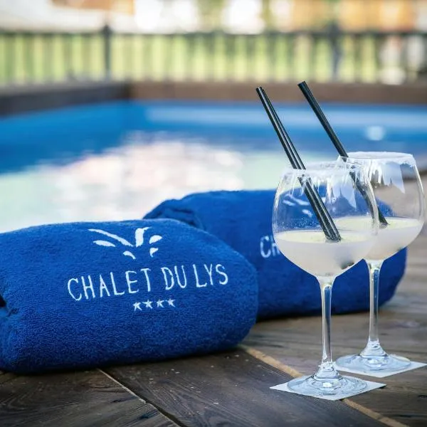 Chalet du Lys Hotel & SPA，位于弗拉谢的酒店