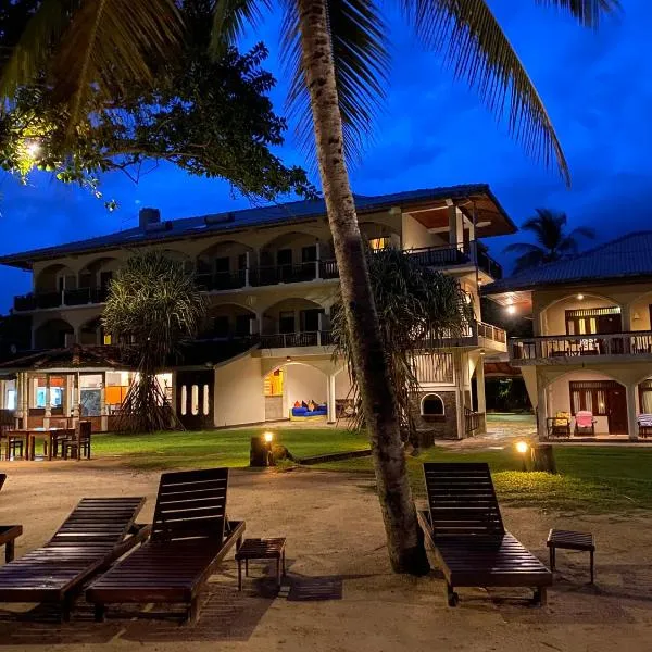 斯里格姆海滩度假村，位于Atadahewatugoda的酒店