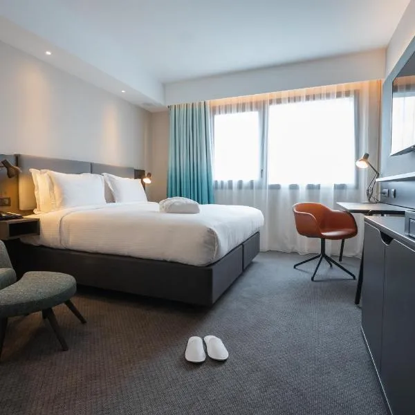 Holiday Inn Paris CDG Airport an IHG Hotel，位于鲁瓦西昂法兰西的酒店