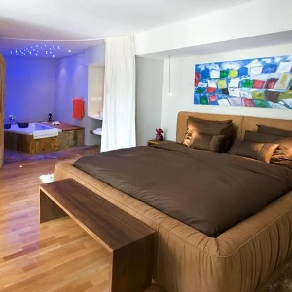 Romantic suite in Caesarea，位于凯撒利亚的酒店