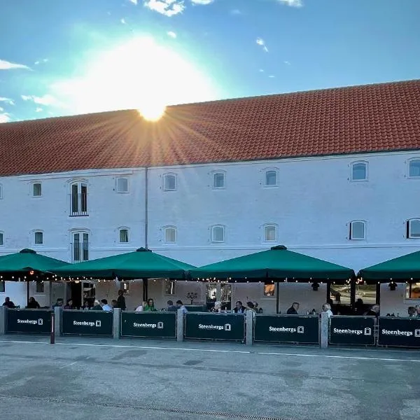 Hotel Steenbergs，位于Ljørslev的酒店