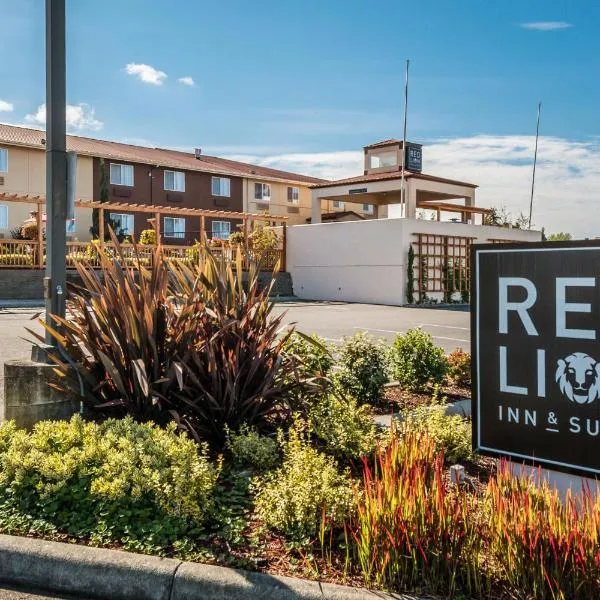 Red Lion Inn & Suites Sequim at Olympic National Park，位于King Hill的酒店