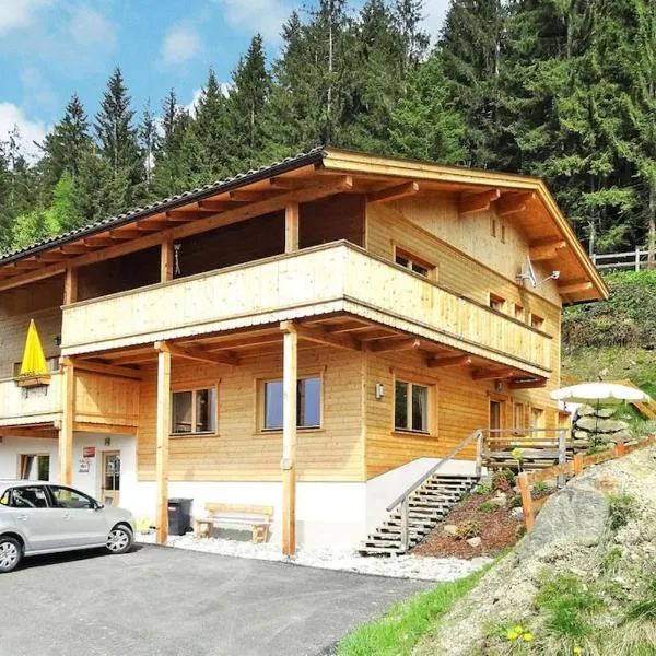 Semi-detached house, Zell am Ziller，位于齐勒河谷采尔的酒店