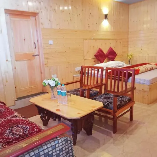 Guruchhaya hotel and cottages，位于马拉里的酒店