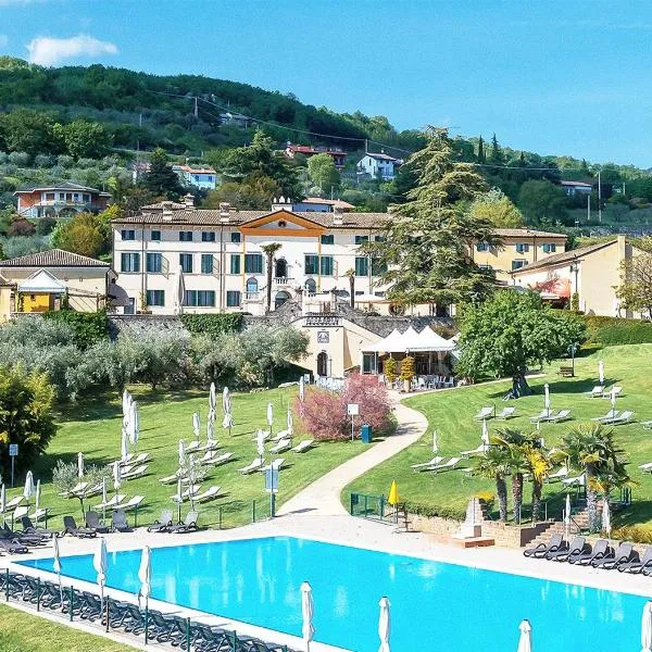 卡里奥拉别墅酒店，位于Rivalta di Brentino的酒店