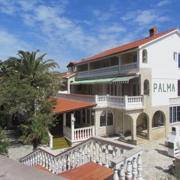 Palma Guesthouse，位于洛帕的酒店