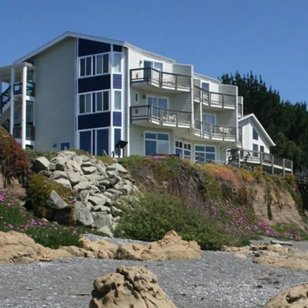 海滨宾馆，位于Shelter Cove的酒店