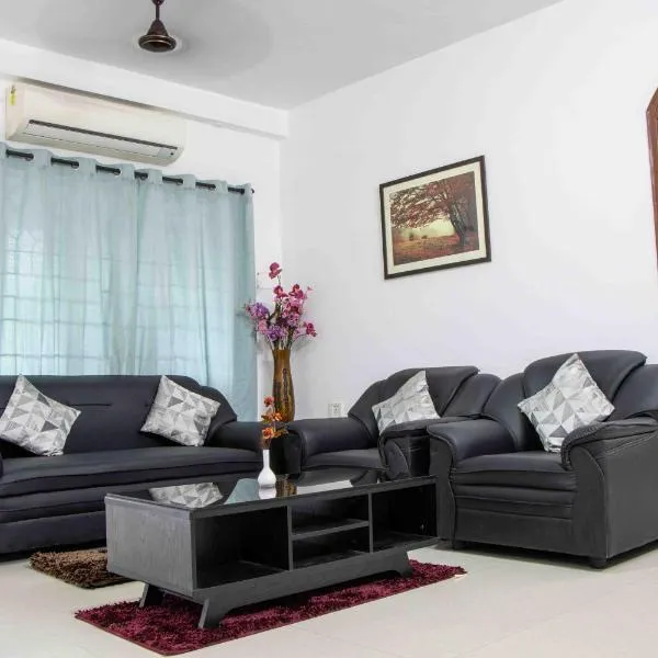 Greams Road Near - Apollo - Fusion Serviced Apartments，位于钦奈的酒店