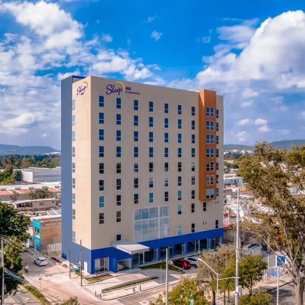 Sleep Inn Guadalajara Galerias，位于瓜达拉哈拉的酒店