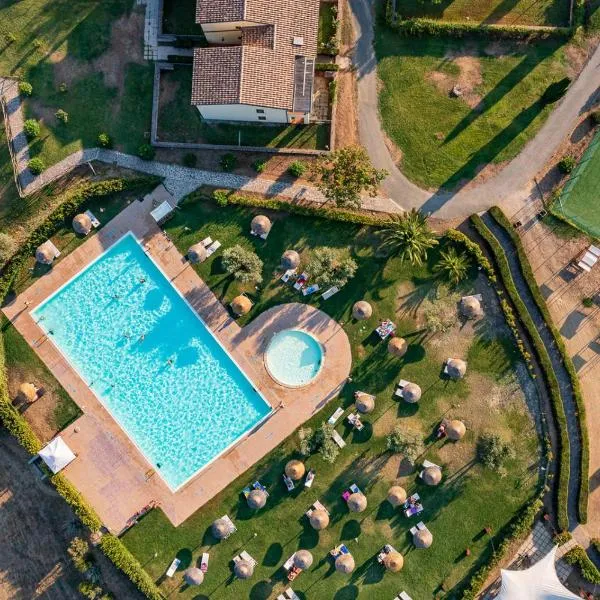 Le Corti Di Montepitti，位于苏韦雷托的酒店