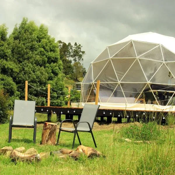 Glamping Caliza La Calera，位于拉卡莱拉的酒店