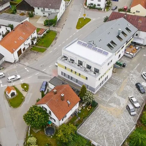 Hotel Fränkischer Hof，位于Buxheim的酒店