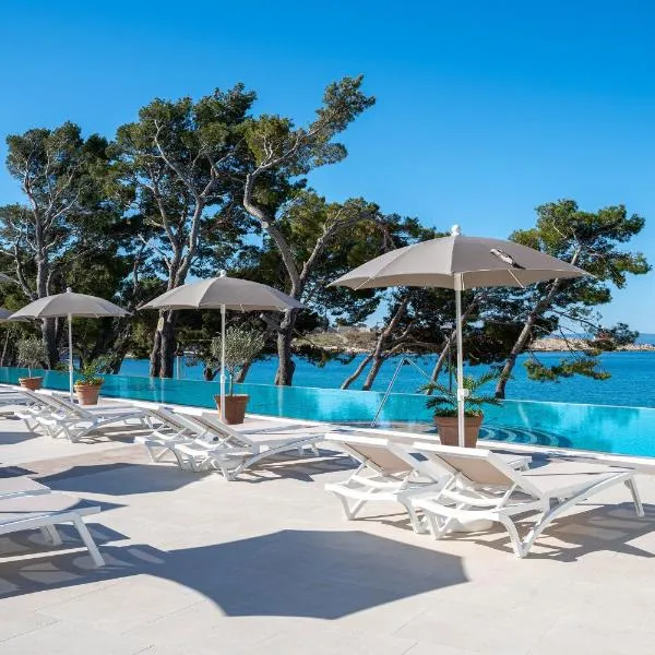 Valamar Meteor Hotel，位于Slivno的酒店