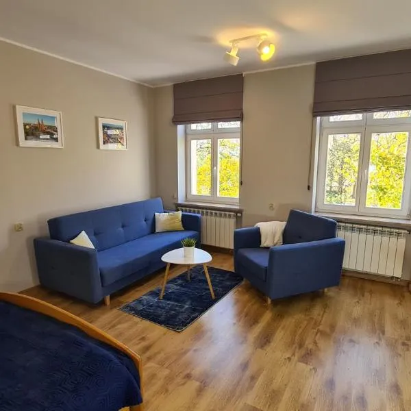 Apartament Parkowy Piątka，位于波伊兹的酒店