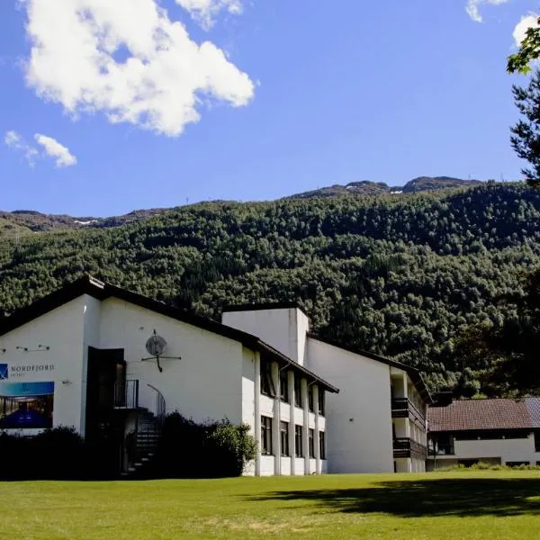 Nordfjord Hotell，位于Heggjafrislia的酒店