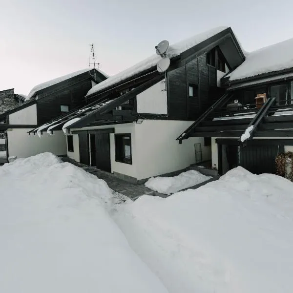 Sky Residence - Comfort Apartments in Aprica，位于阿帕里卡的酒店