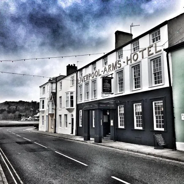 The Liverpool Arms Hotel，位于Llangoed的酒店