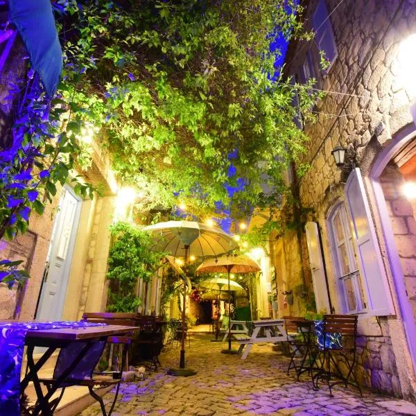 Rue d'Azur Alaçatı，位于Barbaros的酒店