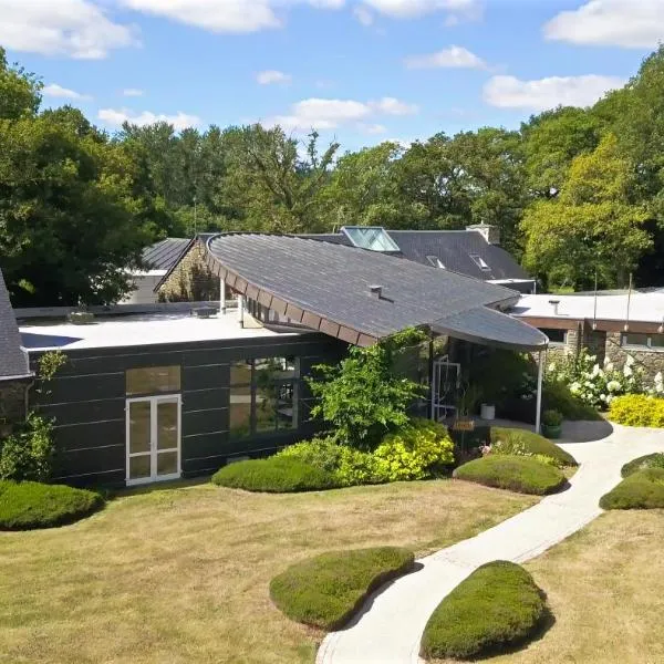 Logis Hôtel Le Keréden，位于Locarn的酒店