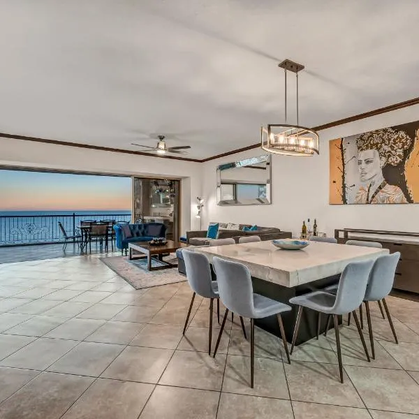 Sonoran Sky 1102 Luxury with Views!，位于佩尼亚斯科港的酒店