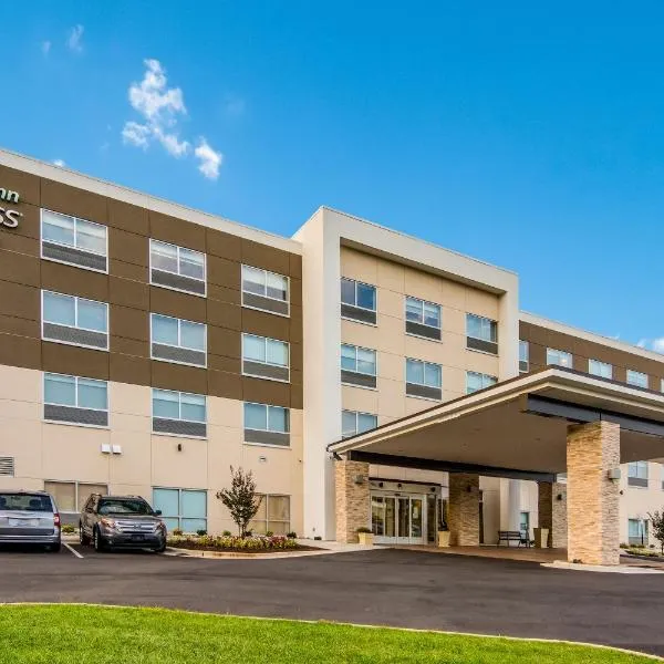 Holiday Inn Express & Suites - Asheboro, an IHG Hotel，位于阿什伯勒的酒店