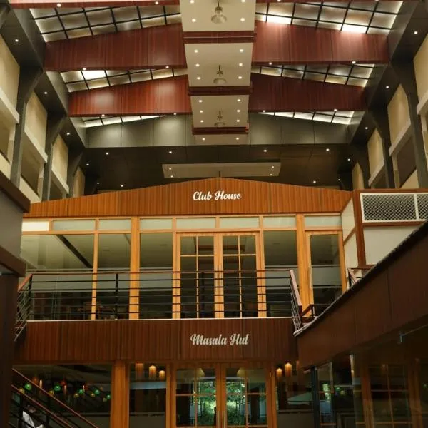 Sunstar Residency & Food Plaza Pala，位于Lālam的酒店