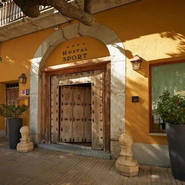 运动旅馆及酒店，位于Vilanova de Escornalbou的酒店